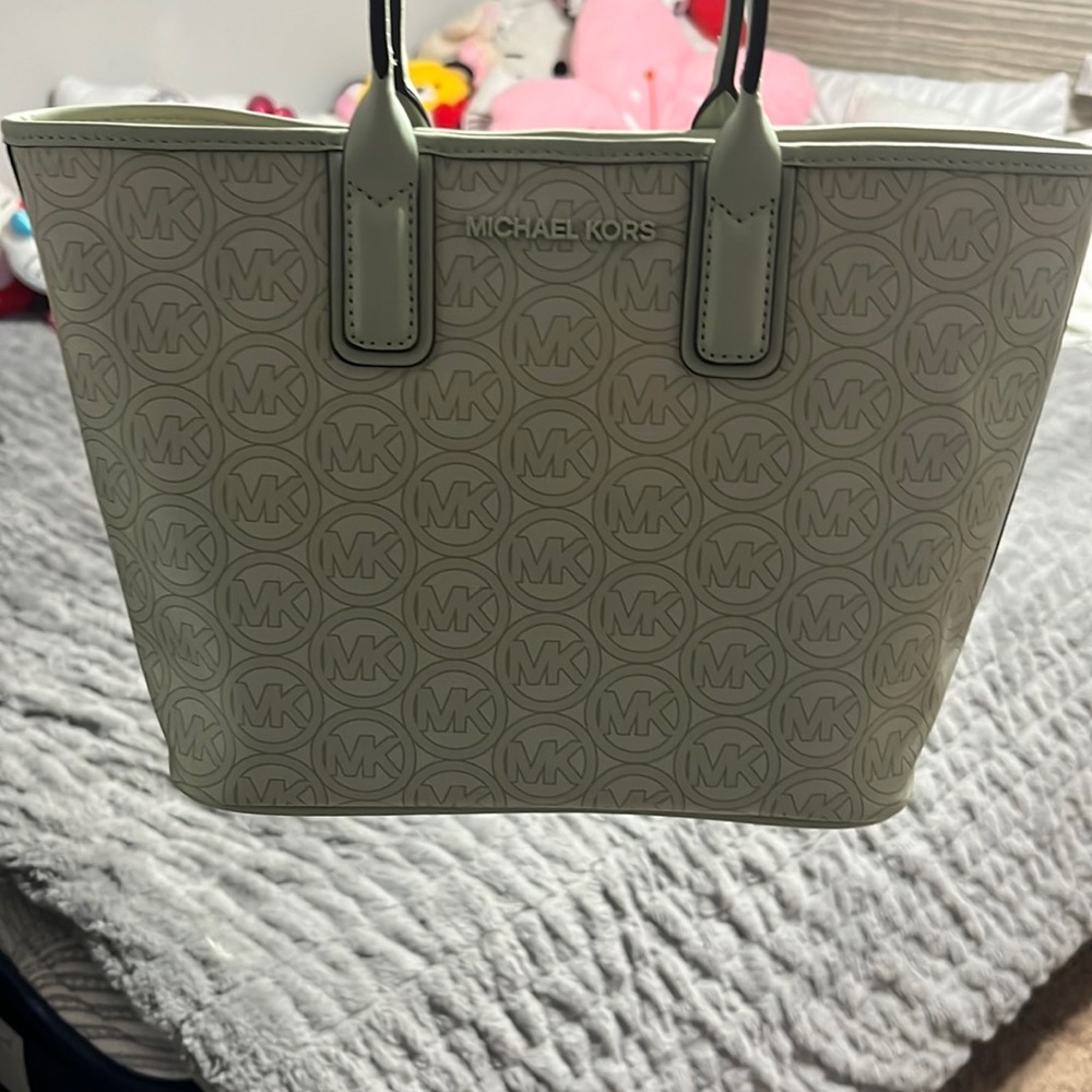 michael kors purse